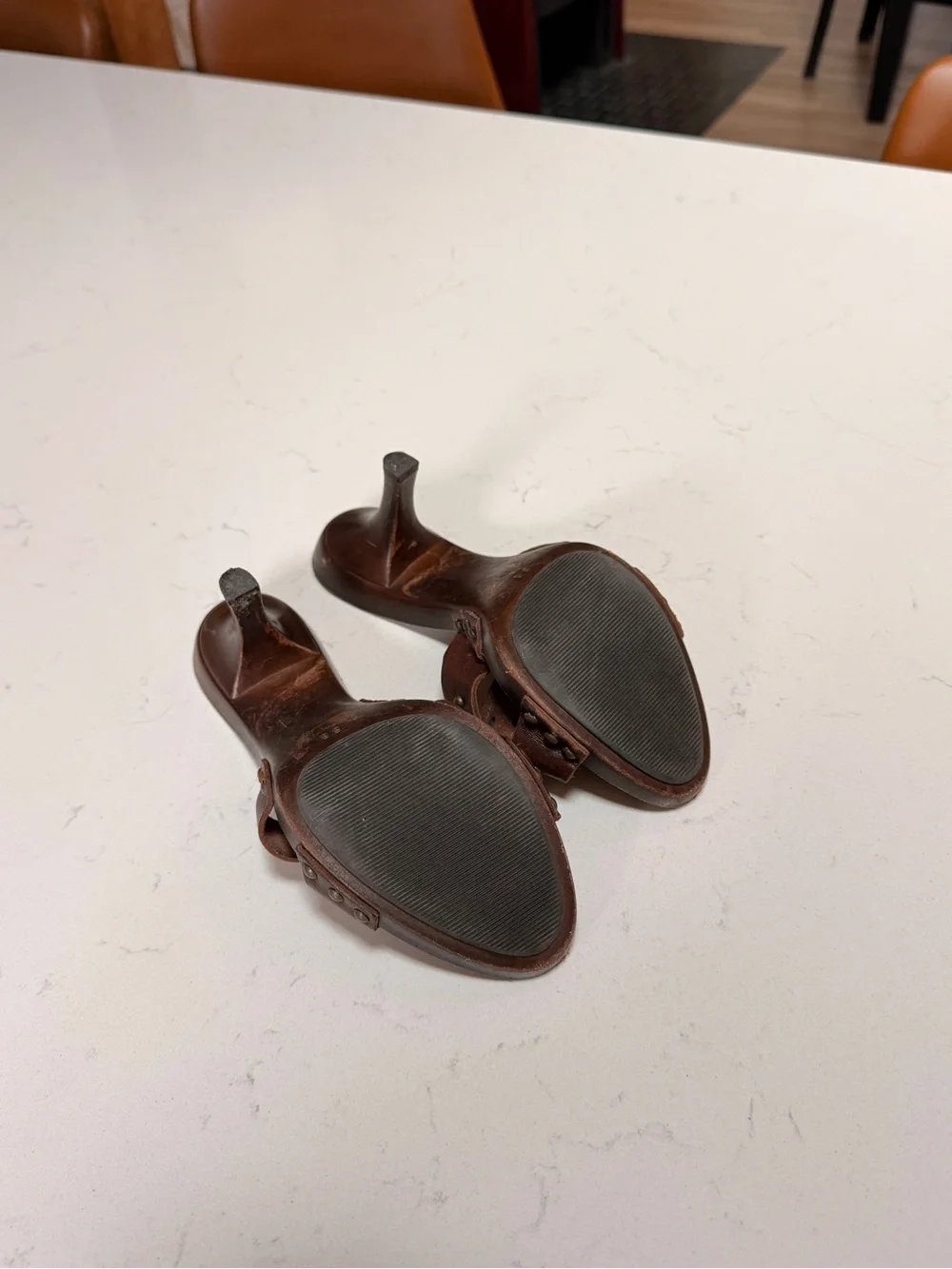 N/A brown leather